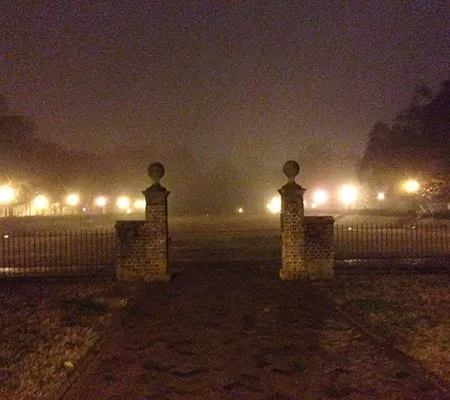 Spooky Gates at a Colonial Ghosts Tour